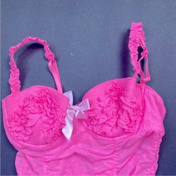 Victoria Secret Sexy Little Things Pink Garter Slip Bows 34C Underwire N… - Picture 9 of 12